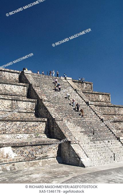 Pyramid of the Moon, tourist climbing the steps, Archaeological Zone of Teotihuacan, State of Mexico, Mexico