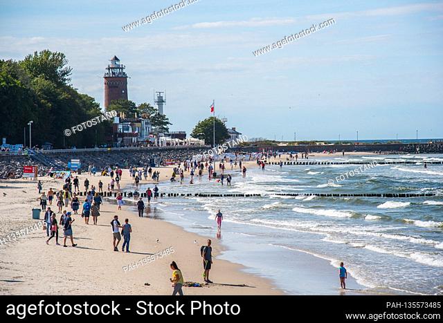 Poland, August / September 2020: Impressions Poland - 2020 Poland / Kolobrzeg-Kolberg / Beach and lighthouse | usage worldwide. - /Polen