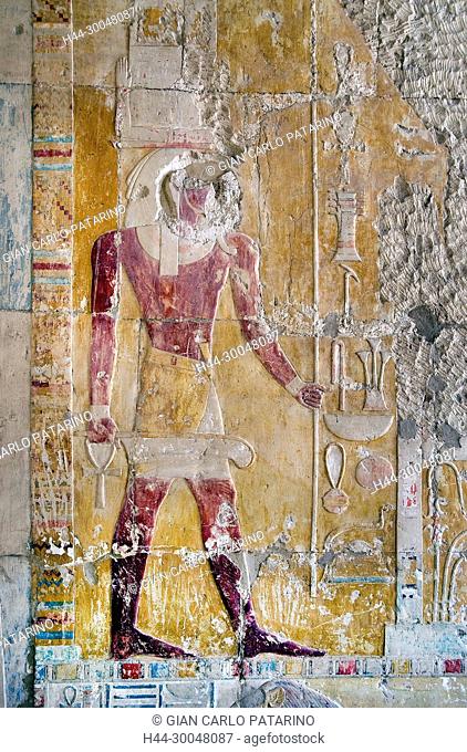 Deir el Bahari, Luxor, Egypt: temple of the queen Hatshepsut (New Kingdom 1567-1080 b.C.) at Deir el Bahari called Djeser-Djeseru: sculptures on the walls