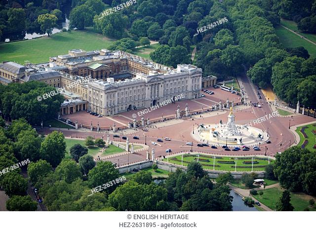 Buckingham Palace, London, 2006. Artist: Historic England Staff Photographer