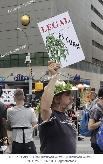 Midtown Manhattan, New York, USA, May 05, 2018 - Hundreds of Peoples Marched in support of the legalization of marijuana and Participated on the 2018's Cannabis...