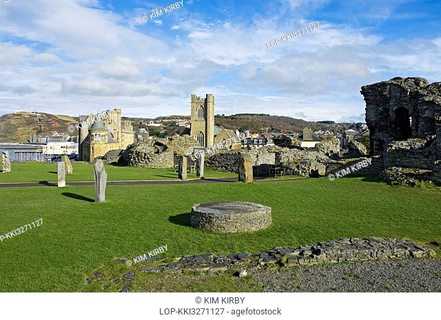 Wales, Ceredigion, Aberystwyth. The grounds of Aberystwyth Castle with North Beach in the background