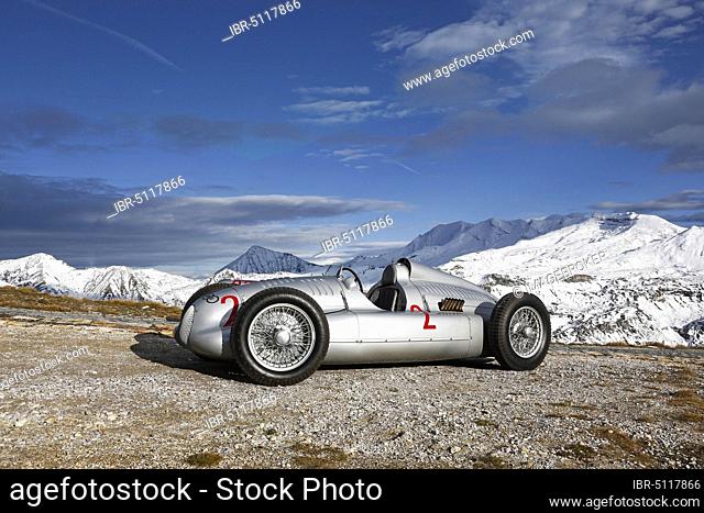 Grossglockner Grand Prix 2017, Auto Union Grand Prix racing car type D from 1938, true to original replica, Grossglockner high alpine road, Grossglockner