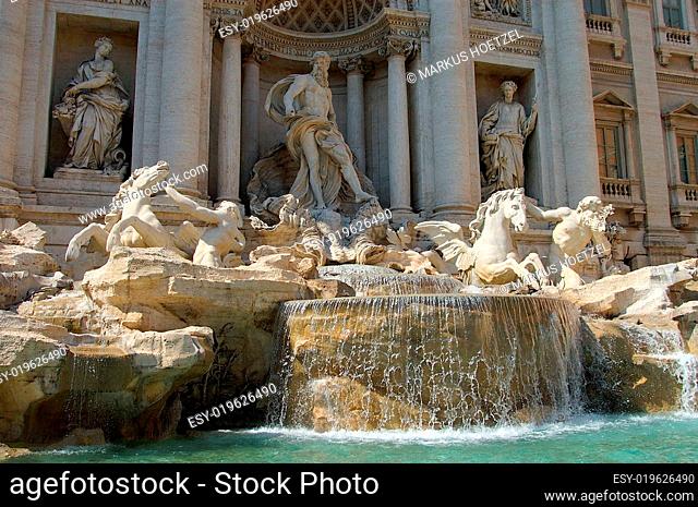 fontana di trevi in rom