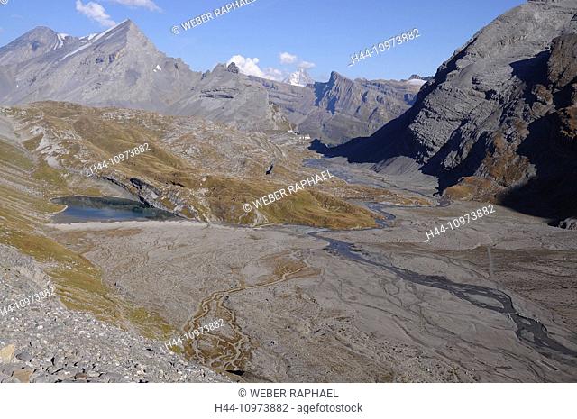 Switzerland, Europe, Valais, Leuk, Leukerboden, Lämmerenboden, Lämmerensee, flood plain, plain, meander, brook, river, flow, mountains, lake, cattle horn