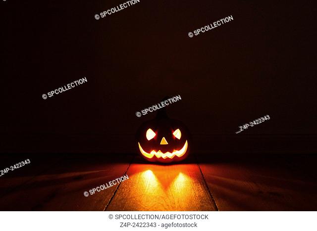 illuminated calabash for halloween