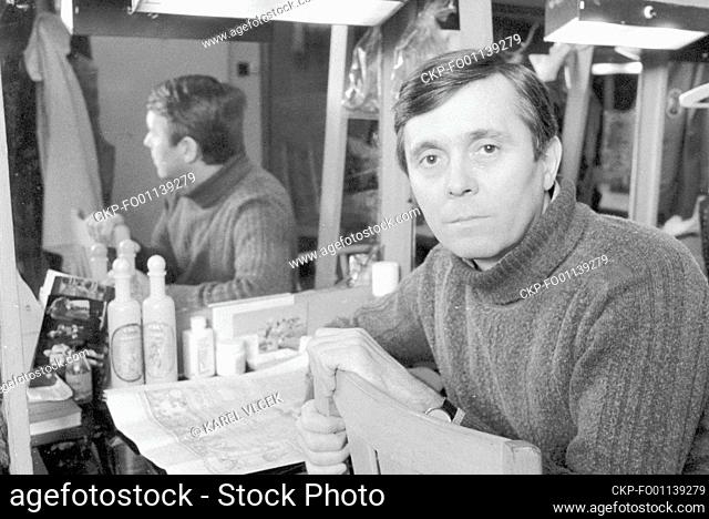 ***FILE PHOTO from January 13, 1983*** One of the most popular Czech actors, Jiri Abrham, has died on Monday evening at the age of 82