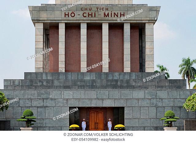Ho chi minh Mausoleum Ba-Dinh-Platz im Zentrum von Hanoi Ho chi minh mausoleum Ba Dinh place in the centre of Hanoi