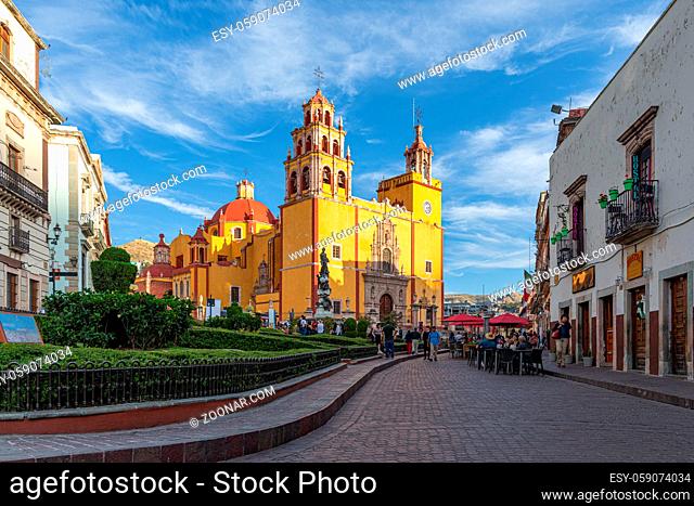 Guanajuato, Guanajuato, Mexico, Street view, Parroquia Nuestra Señora de Guanajuato
