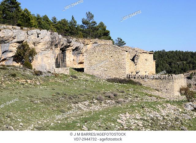 Mosqueruela, Barranco de Givert with rock paintings. Gudar-Javalambre, Teruel province, Aragon, Spain
