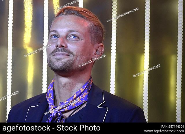 The competitor Davide Silvestri during of the show Big Brother Vip 6 in the cinecittà studios Rome (Italy), September 17th, 2021. - Venezia/Italien