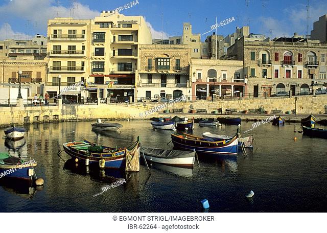Fishing boats in the harbour of St. Julian, Valetta, La Valetta, Malta