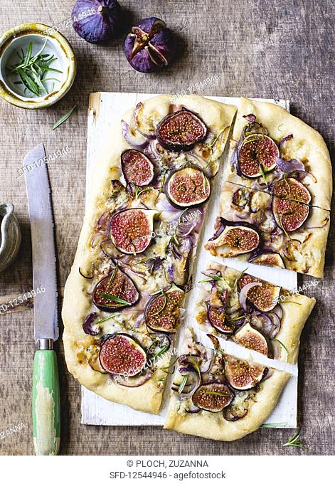 Gorgonzola, fig and red onion foccacia with rosemary