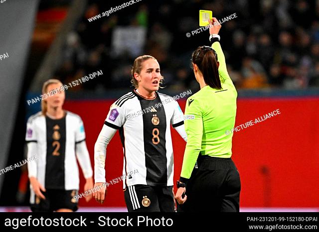 01 December 2023, Mecklenburg-Western Pomerania, Rostock: Soccer, Women: Nations League A Women, Germany - Denmark, Group Stage, Group 3, Matchday 5