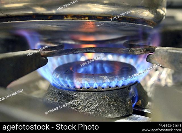 Theme photo gas, gas price, gas flame, Russian gas, gas stove. ?. - Munich/Bayern/Deutschland