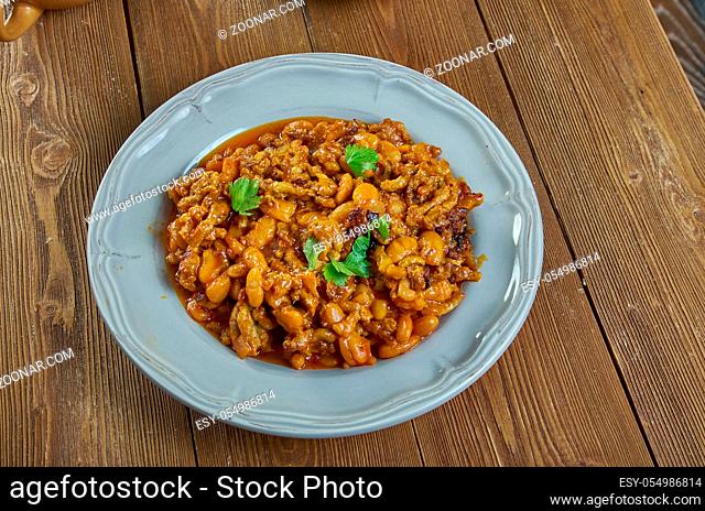 Coca Cola Baked Beans and ground beef., bowl, combine the beans, onion, sugar, ketchup