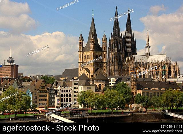old town, cologne cathedral, gross st martin