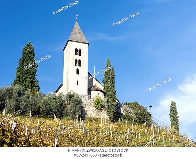 St. Jakob in Kastelaz (San Giacomo a Kastelaz) in the vineyards of Tramin (Termeno), a famous church in the Unterland region of South Tyrol