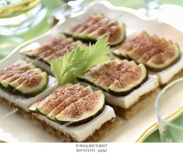 Fromage frais and figs on toast
