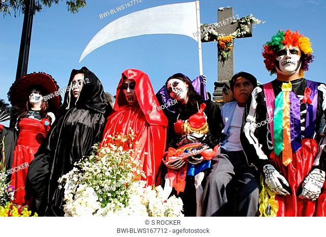 death cult at cemetery in Mexico City, Mexico, Mexiko Stadt