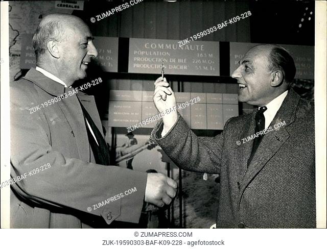 Mar. 03, 1959 - Key to the Common Market Pavilion OPS: M. Houdet (right), French Minister of Agriculture hands the key to the pavilion dedicated to the Common...