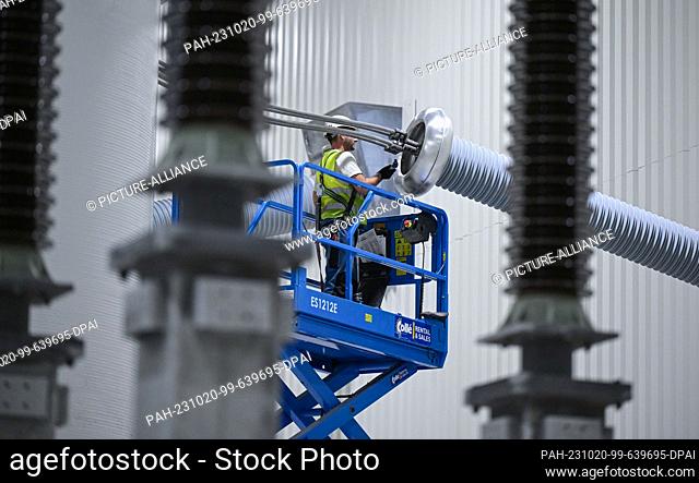 20 October 2023, Baden-Württemberg, Philippsburg: View of the construction site for a direct current substation for a direct current connection between North...