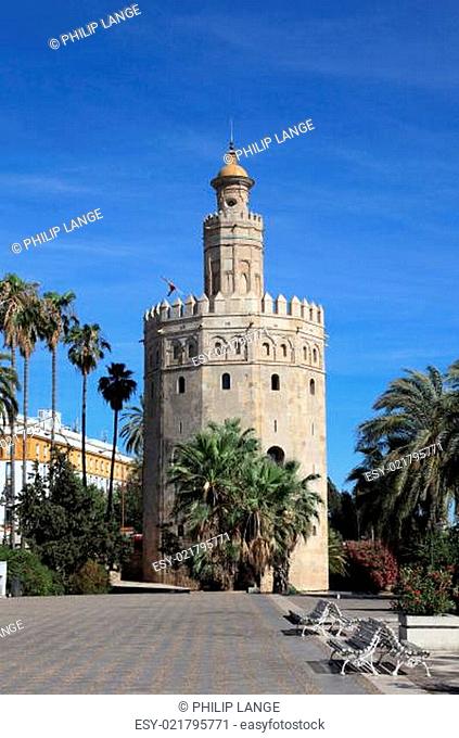 The Torre del Oro (English:
