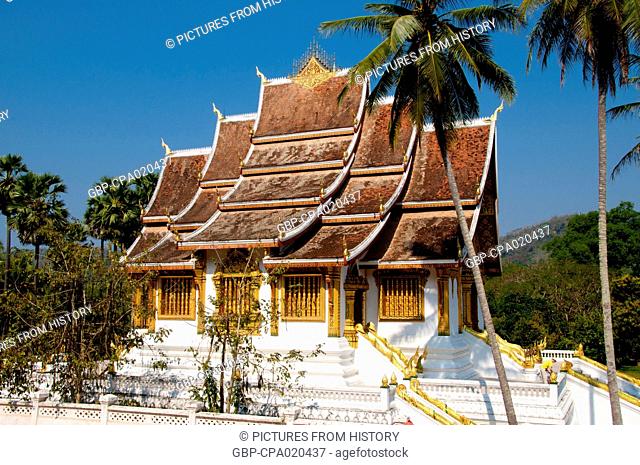 Laos: Wat Haw Pha Bang in the grounds of the Royal Palace Museum, Luang Prabang