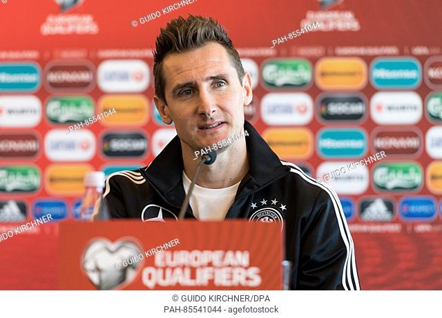 coach Azubi Miroslav Klose during the German Football Association press conference before the World Cup qualifier against San Marino, in Rimini, Italy