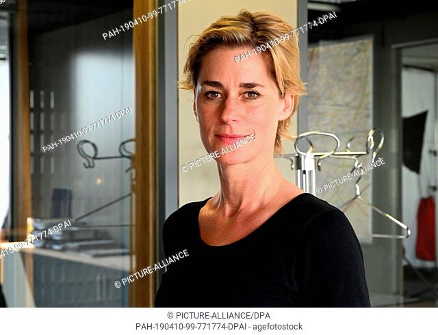 10 April 2019, North Rhine-Westphalia, Köln: The director Nina Wolfrum stands in the new commissariat during the shooting of the new Cologne ""Tatort - Niemals...