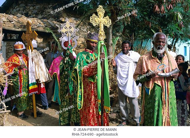 Procession of Christian men and crosses, Rameaux festival, Axoum Axum Aksum, Tigre region, Ethiopia, Africa