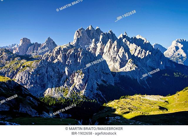 Cadini di Misurina mountains, Sexten Dolomites, South Tyrol, Italy, Europe