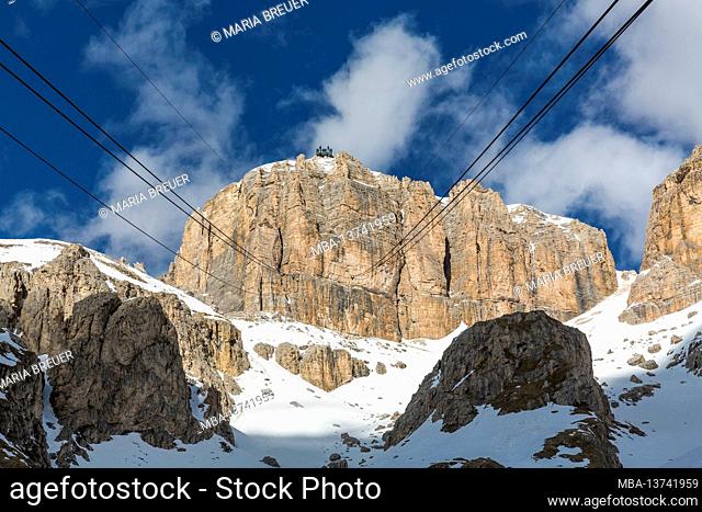 Terrace of the Dolomites, cable car mountain station Sass Pordoi, 2950 m, Pordoi Pass, Sellaronda, South Tyrol, Alto Adige, Dolomites, Italy, Europe