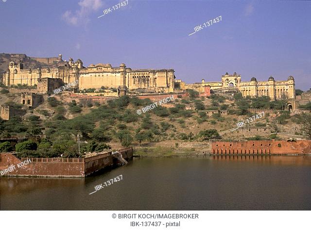 Amber Fort near Jaipur, Rajasthan, India