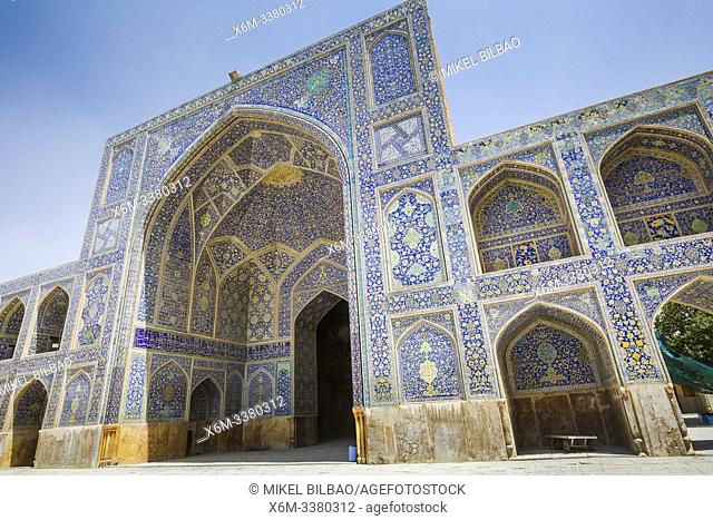 Shah Mosque facade. Naghsh-e Jahan Square. Isfahan, Iran. Asia