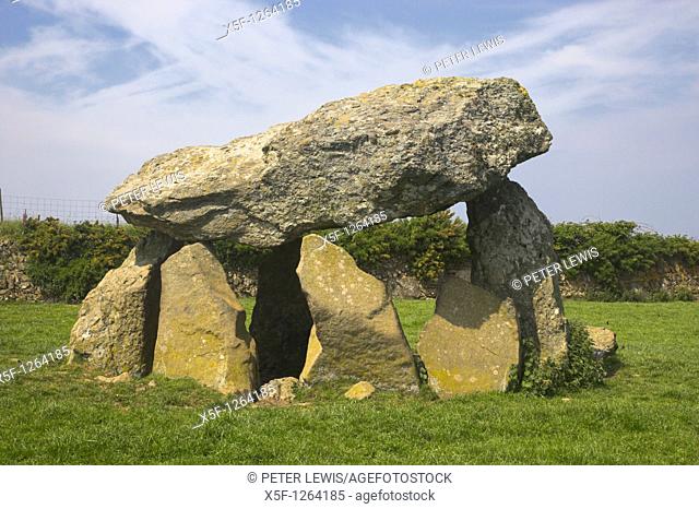 Carreg Sampson is a Megalitchic Burial Chamber or Cromleck or Quiot situated nr Abercastle in Pembrokeshire Wales
