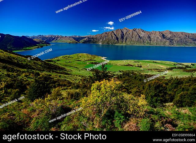 Lake Wanak in South Island, New Zealand