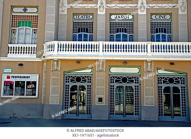 Municipal Theatre El Jardi, 1914, arch. Llorenç Ros, Figueres, Catalonia, Spain