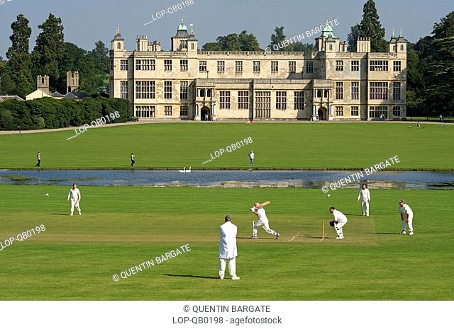 England, Essex, Saffron Walden, A cricket match played in front of Audley End house