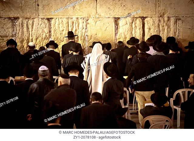 Jews praying at the Western Wall (Jerusalem)