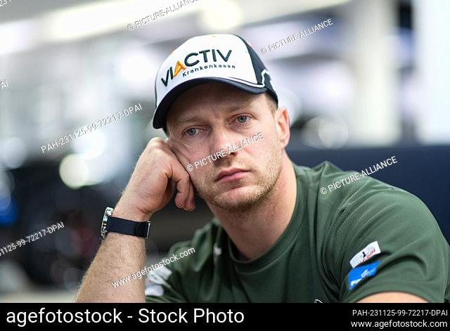 24 November 2023, Saxony, Dresden: Bobsleigh pilot Francesco Friedrich, sits on the sidelines of the press conference of the German Bobsleigh and Luge...