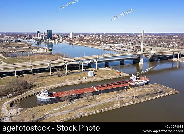 Toledo, Ohio - The Veterans Glass City Skyway bridge carries Interstate 280 over the Maumee River. Downtown Toledo is in the distance