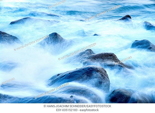 surf of the atlantic ocean in long time exposure