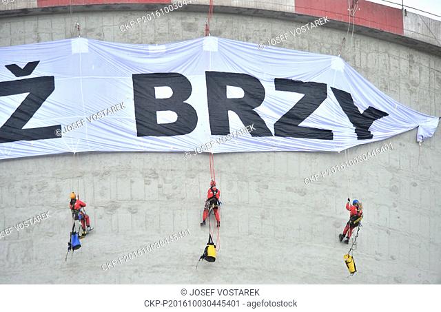 Greenpeace activists climbed one of the cooling towers of the Chvaletice coal-fired power station this morning and they are occupying it in protest against the...