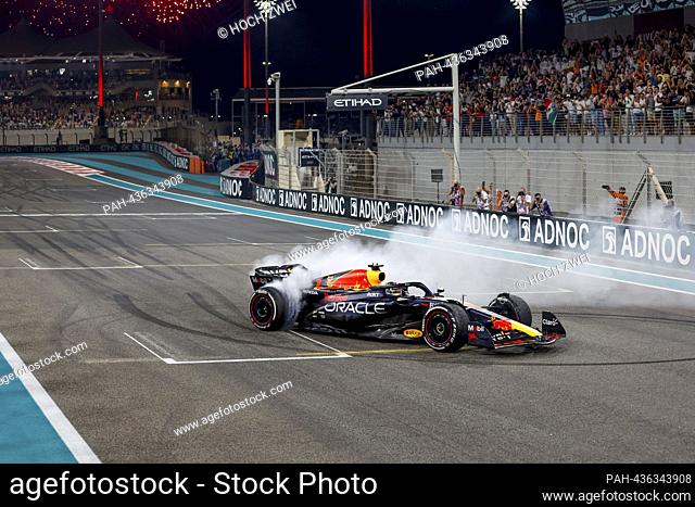 #1 Max Verstappen (NLD, Oracle Red Bull Racing), F1 Grand Prix of Abu Dhabi at Yas Marina Circuit on November 26, 2023 in Abu Dhabi, United Arab Emirates