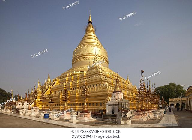 Shwezigon pagoda, Nyaung-U village, Bagan village area, Mandalay region, Myanmar, Asia
