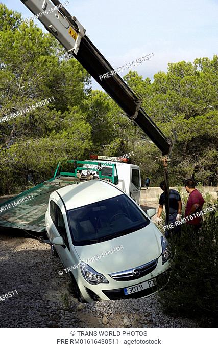 Car Accident near Na Xamena, Port de Sant Miguel, Sant Joan de Labritja, Ibiza, Spain / Autounfall bei Na Xamena, Port de Sant Miguel, Sant Joan de Labritja