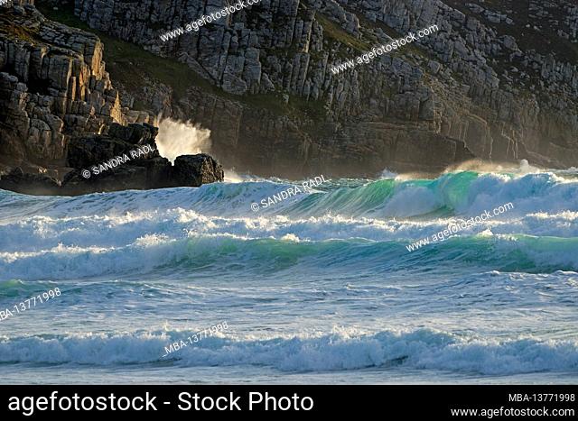 high waves roll on the beach Pen Hat at Camaret, Presqu'Ile de Crozon, France, Brittany, Finistère department