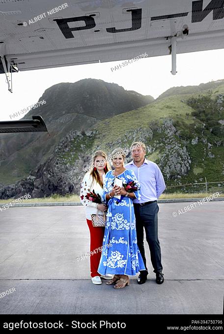 King Willem-Alexander, Queen Maxima and Princess Amalia of The Netherlands leave at Juancho E. Yrausquin Airport, on February 09, 2023