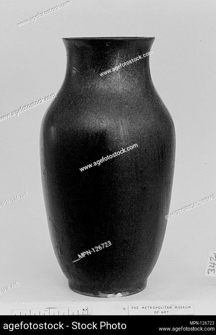Vase. Period: Edo period (1615-1868); Date: 18th century; Culture: Japan; Medium: Clay covered with speckled glaze (Takatori ware); Dimensions: H